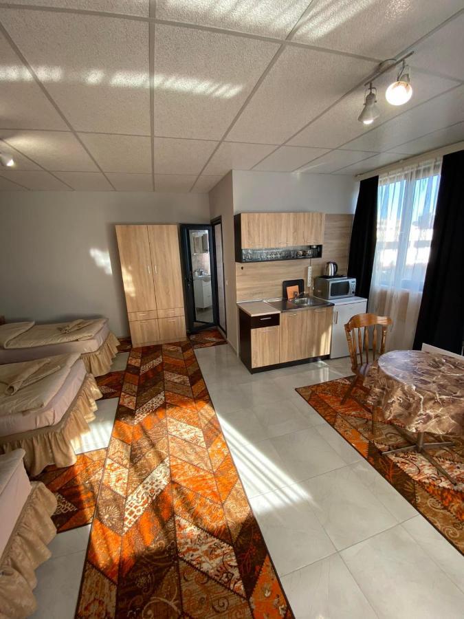 Apartments Emiza Самоков Екстер'єр фото